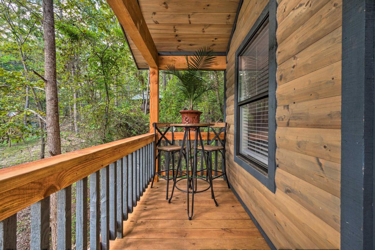 Romantic Broken Bow Cabin With Jacuzzi And Fire Pit! Eksteriør bilde