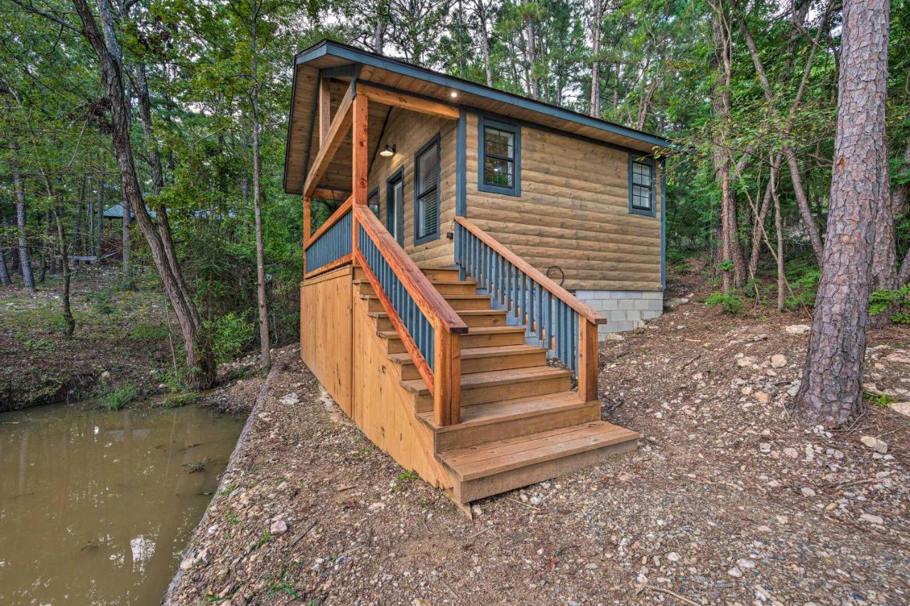 Romantic Broken Bow Cabin With Jacuzzi And Fire Pit! Eksteriør bilde