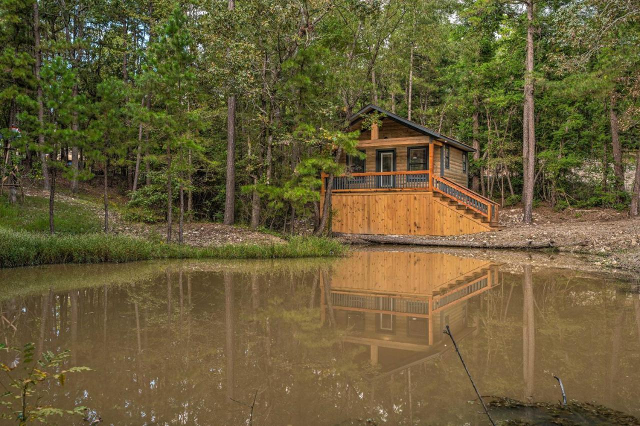 Romantic Broken Bow Cabin With Jacuzzi And Fire Pit! Eksteriør bilde